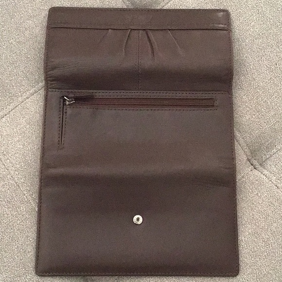 Coach Brown Leather Wallet - Picture 3 of 7